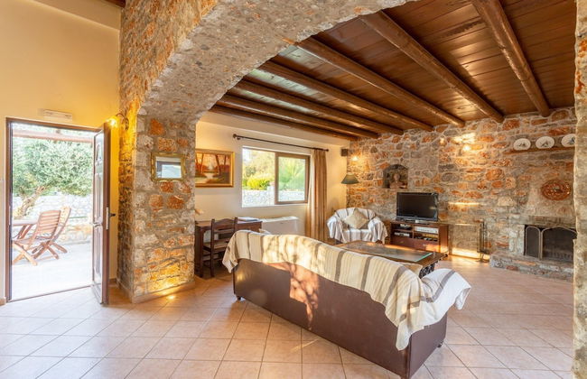 Villa Melina Private Pool Walk to Beach Sea Views A C Wifi Car Not Required - 1605 - Foto 30