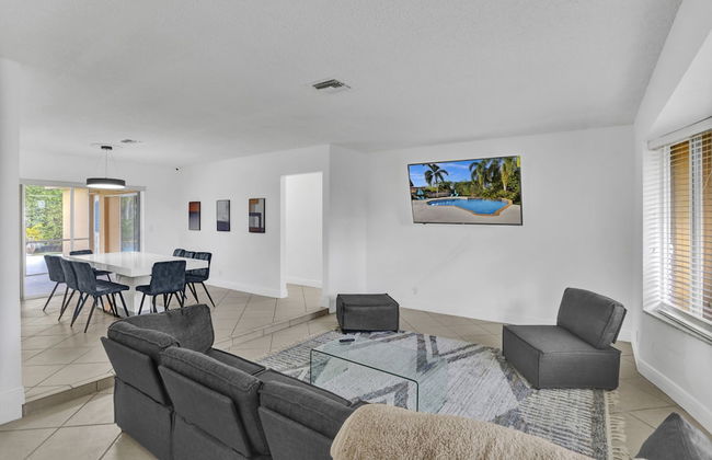 Cleveland Tropical Oasis & Private Pool - Foto 20