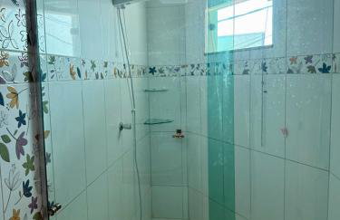 House with four suites with pool and garage - Foto 58