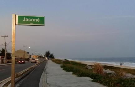 Casa em poucos passos da praia de Jaconé - Foto 37