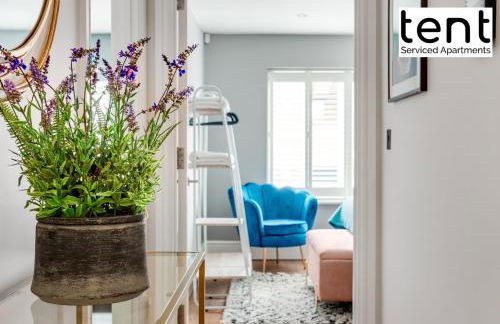 COZY 2 BED Apt, town centre, pkg, perfect for long stays - Foto 5