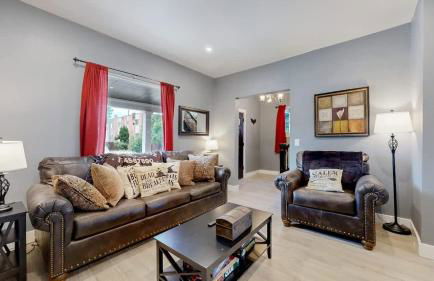 Spooky Victorian Family house with four bedrooms central to downtown - Foto 8