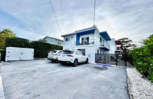 Newly Remodeled full Apartment - Foto 17