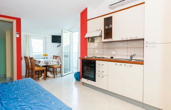 Cozy Apartments in Zadar With Sea and Mountain Views - Foto 18