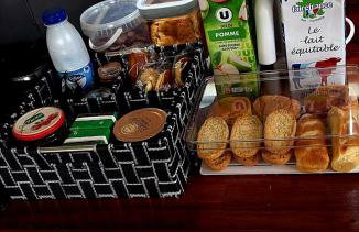 Houseboat cosy et Atypique à Rouen Le Zimon - Foto 11