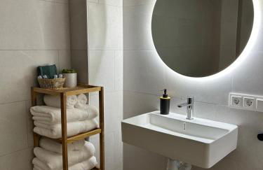 Royal Flats - Photo 16