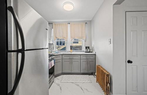 Spacious Luxe Stay Sleeps 16 20 Min to NYC - Foto 41