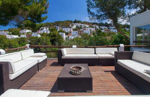 Classic Villa for 12- Pool, BBQ, big exterior area - Foto 24