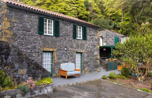 Casa de Basalto - Photo 40