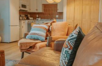 Terracotta Suite at ArnoTriplex! Hot Tub-Close to Downtown-Pet Friendly-No Pet Fee! - Foto 10
