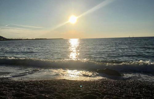 Flat air conditioning 4 people near stadium beach - Foto 16