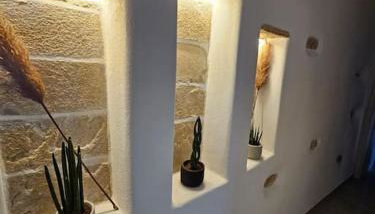 Drios Hillhouse - Photo 5