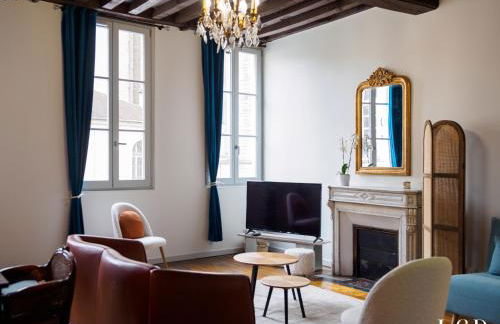 Au roi lion, place Saint Michel - Foto 3