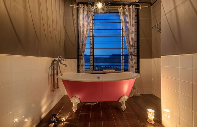 CosmicStays Afita Mohari-Solar Powered Lakehouse - Foto 35