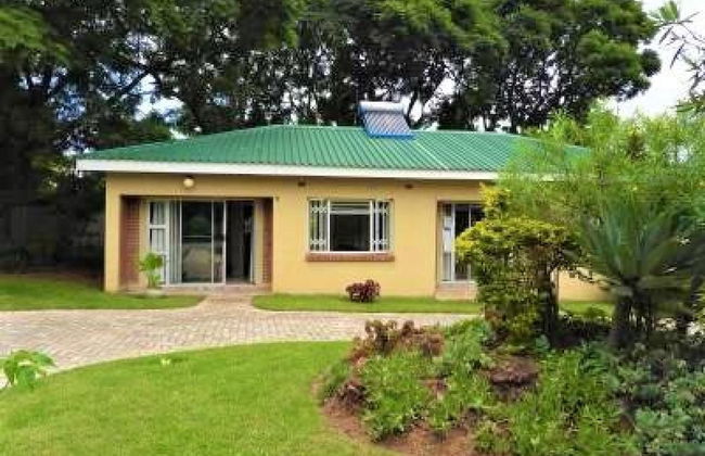 2 Bedroomed Apartment With En-suite and Kitchenette - 2067 - Foto 12