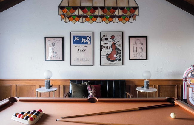 Cathedral by Avantstay Charming Secluded Estate w/ Sauna, Pool Table & Views of the Rolling Hills - Foto 19