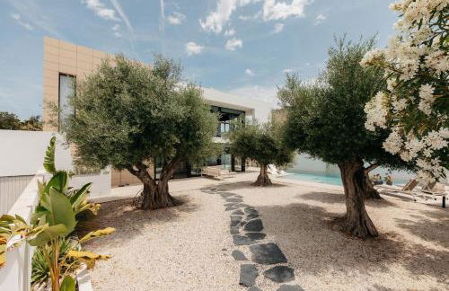 Grand Villa with Pool - Foto 19