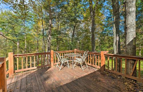 Catskill Mtn Home with Deck about 1 Miles to Zoom Flume! - Foto 16