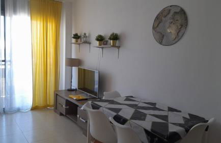 Ático con Piscina Privada y zona Chill Out - Foto 13