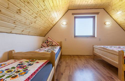 Bieszczadzkie Wzgórze Domki 724-472-882 - Photo 35