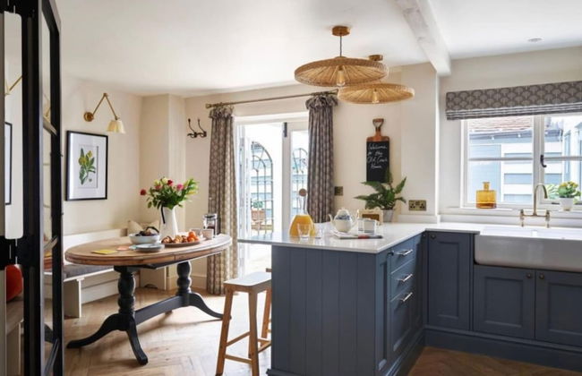 Old Coach House Dolls House - From 1100 Per Night - Photo 5