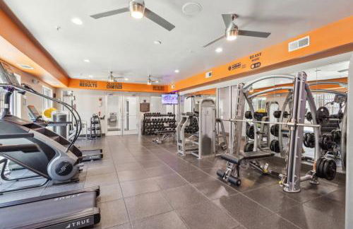 Stylish 1Br in Deep Ellum with Free Parking Near Baylor Med - Foto 52