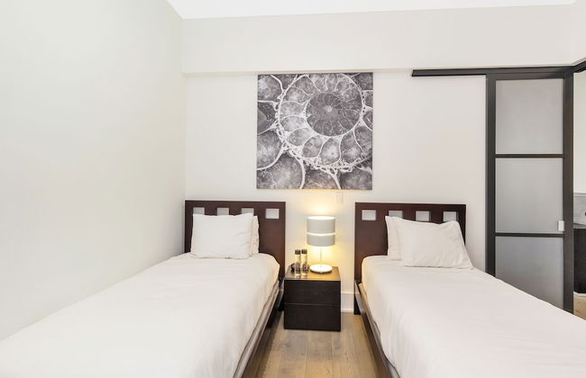 Dharma Home Suites Hoboken at Novia - Foto 9