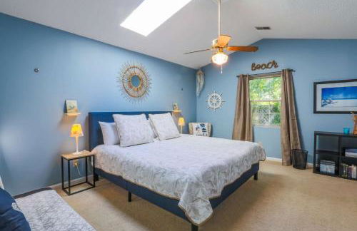 Green Whale - Photo 37