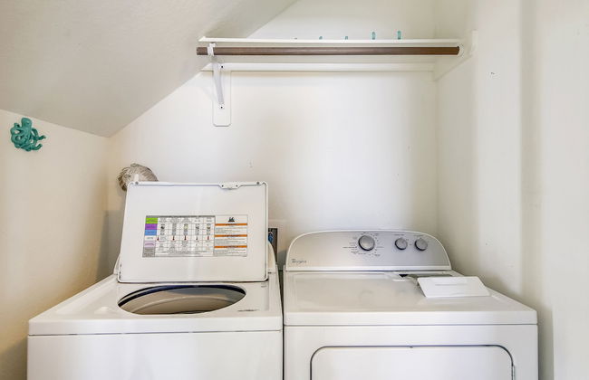 A Salty Kiss - Foto 26