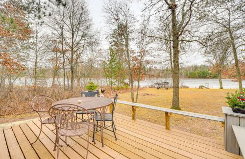 Minong Flowage Cabin with Fire Pit and Dock! - Foto 21