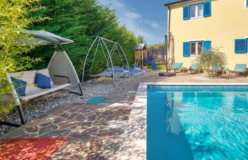 Awesome Home In Naselje Muzini - Foto 16