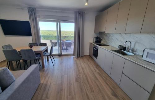 Villa Madison, Spacious Sea View Apartments Near Zadar with heated pool - Photo 47