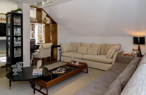 Cobertura Duplex com Piscina Aquecida, próximo aos museus - Foto 23