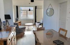 Entre les places, spacieux, calme, idéalement situé parking gratuit - Foto 8