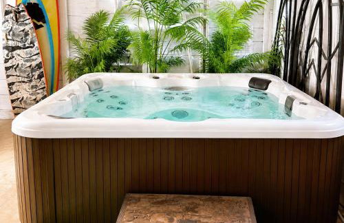 Indoor Hot Tub, Pet Friendly, Bikes, 4-Car Free Parking, Walk to Beach - Foto 4
