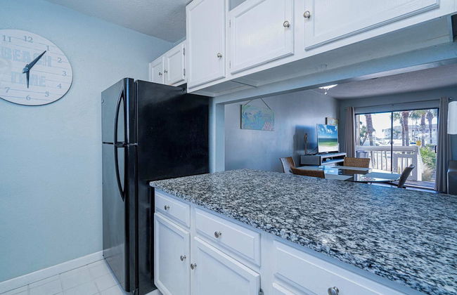 Beachfront Joy at Sandpiper Cove - Photo 10