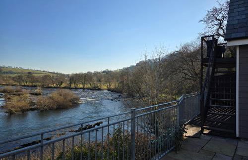 The Loft at Box Bridge - Photo 6