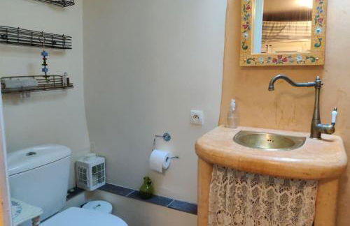 Ceps Cottage sleeps 6 with free wifi near the river - Foto 10