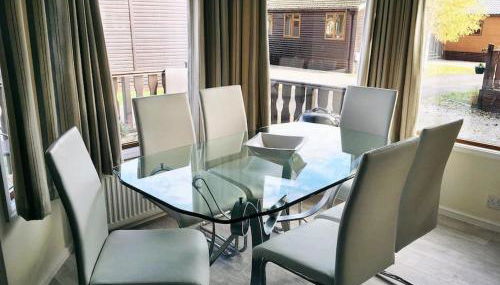 Luxury 3 bedroom lodge with free in lodge wifi - Foto 5