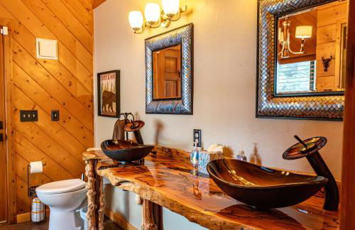 The Lodge Large Cabin, 17 Acres, Playground, Forest Access - Foto 24