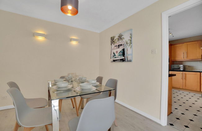 Saltdean Seaview 1 and Free Parking by My Getaways - Foto 7