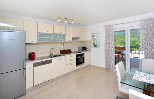Beautiful Home In Zagvozd With Sauna - Foto 15