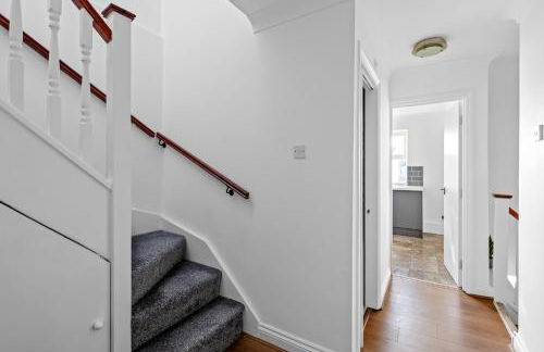 Cosy 2 Bedroom Flat in East Ham, Close to Excel - Foto 10