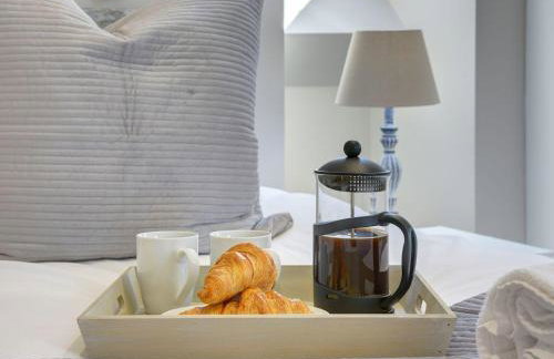 The Gate House - Photo 52