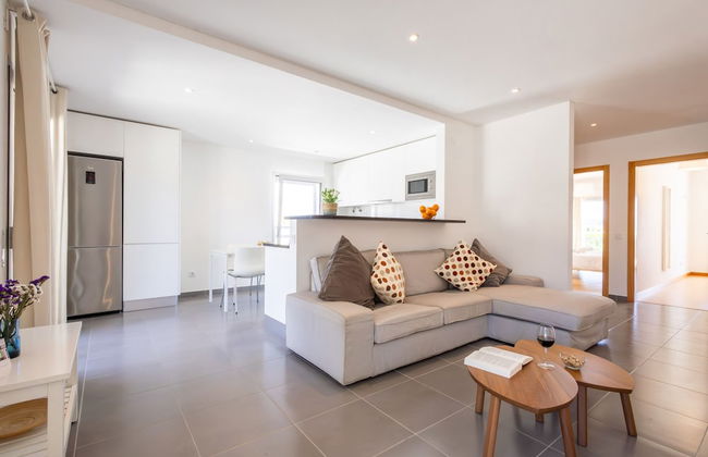 Carmona A com Vista Para a Piscina - Foto 11