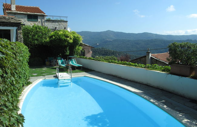 Laura (DOL281) - Foto 1