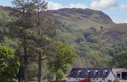 North Cottage - Photo 1