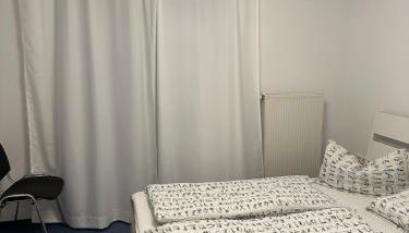 Sonnenlage - Ferienwohnung nahe Pforzheim-Karlsruhe - 7 Minuten zur A8 - Foto 2