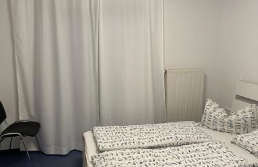 Sonnenlage - Ferienwohnung nahe Pforzheim-Karlsruhe - 7 Minuten zur A8 - Foto 2