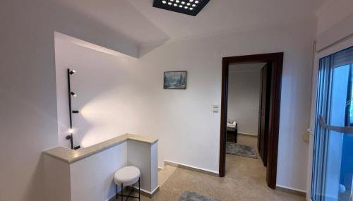 Nadya Holiday Home - Photo 2
